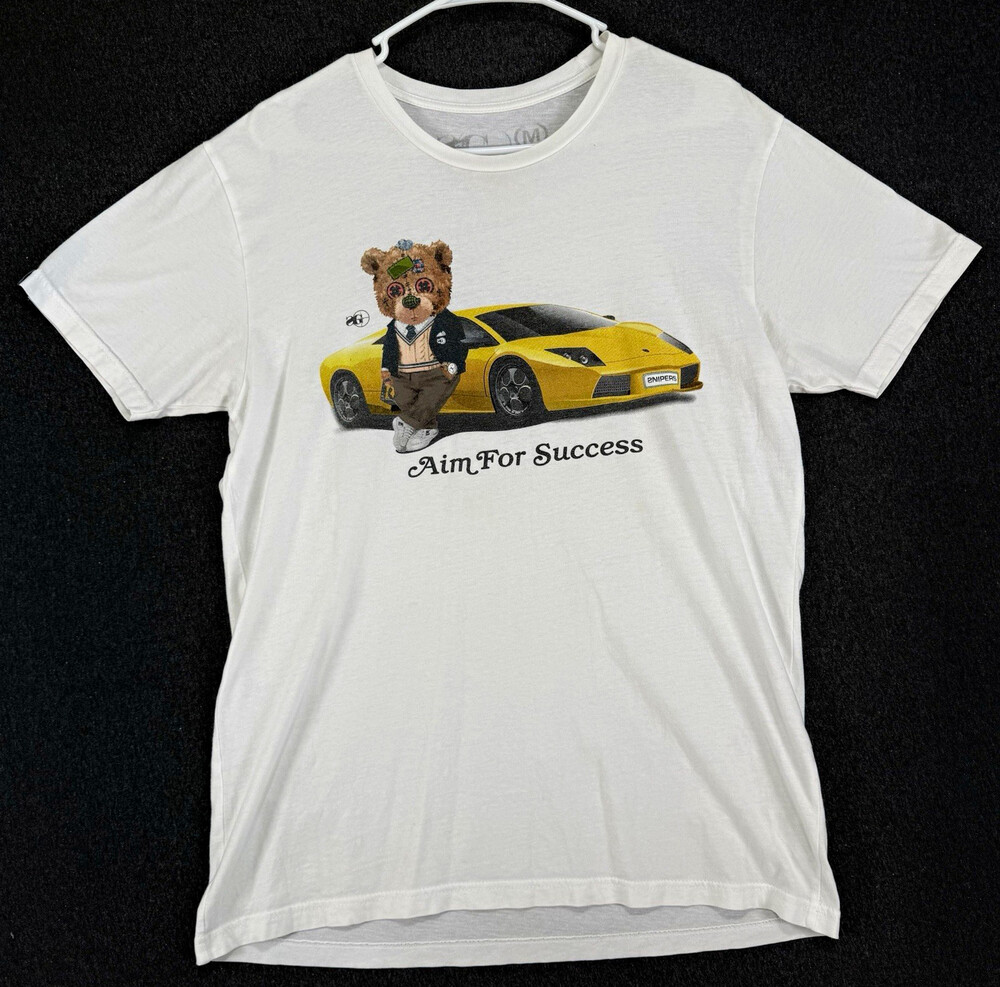 2NIPERS Aim For Success Mens Medium White Graphic T Shirt Teddy Bear Sports Car